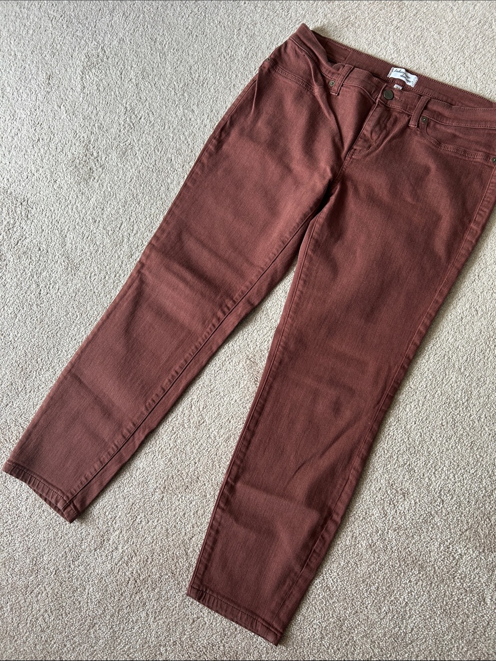 Lakeview  denim Straight Leg Mid Rise Women's Jeans in Rust, size 31